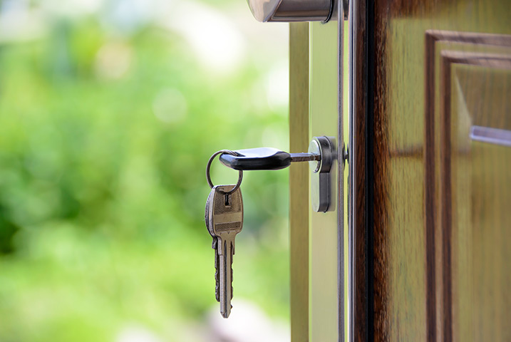 A2B Locks are able to provide local locksmiths in Welling to repair your broken locks. 